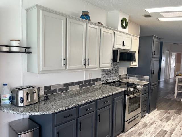 1224 Las Brisas a Winter Haven, FL Mobile or Manufactured Home for Sale